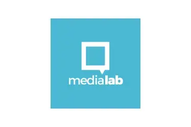 Medialab, cliente de servicios de Buk Perú.